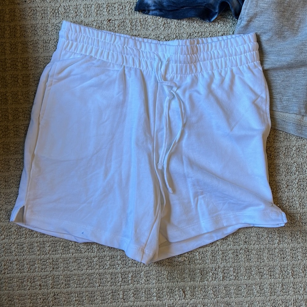Sweats Shorts bundle - Picture 2 of 5